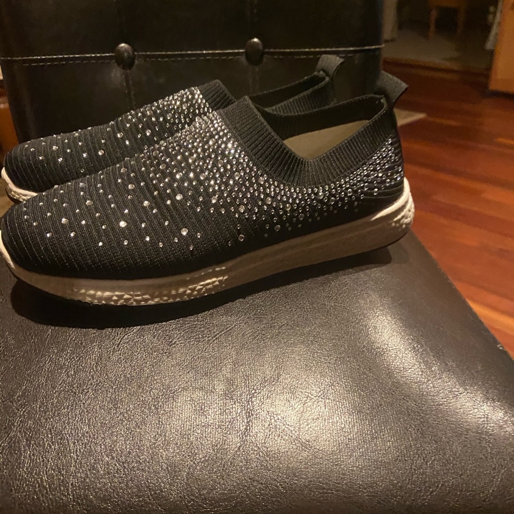 Women’s sneakers